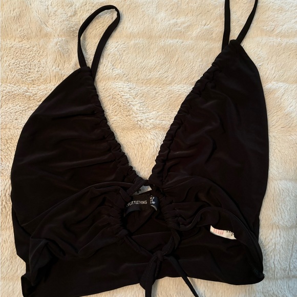 Pretty Little Thing lace up crop top - Picture 3 of 3